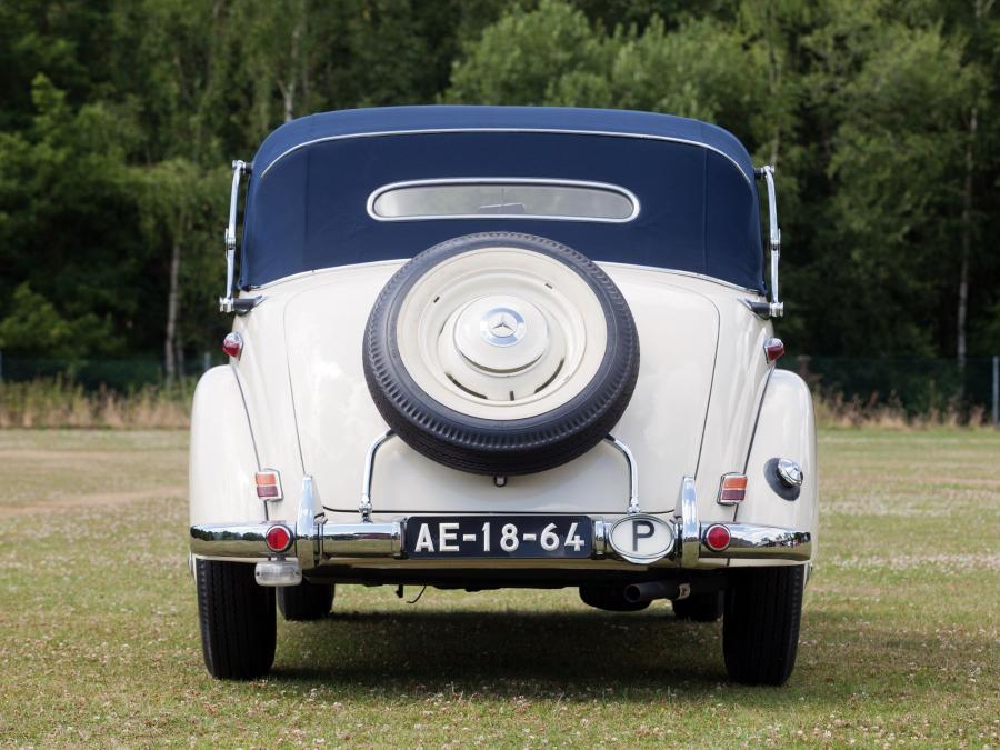  Mercedes-Benz 220 Cabriolet B 1951 года  (фото 17 из 18)